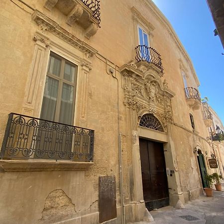 Roiss Haus Suites Lecce Exterior foto